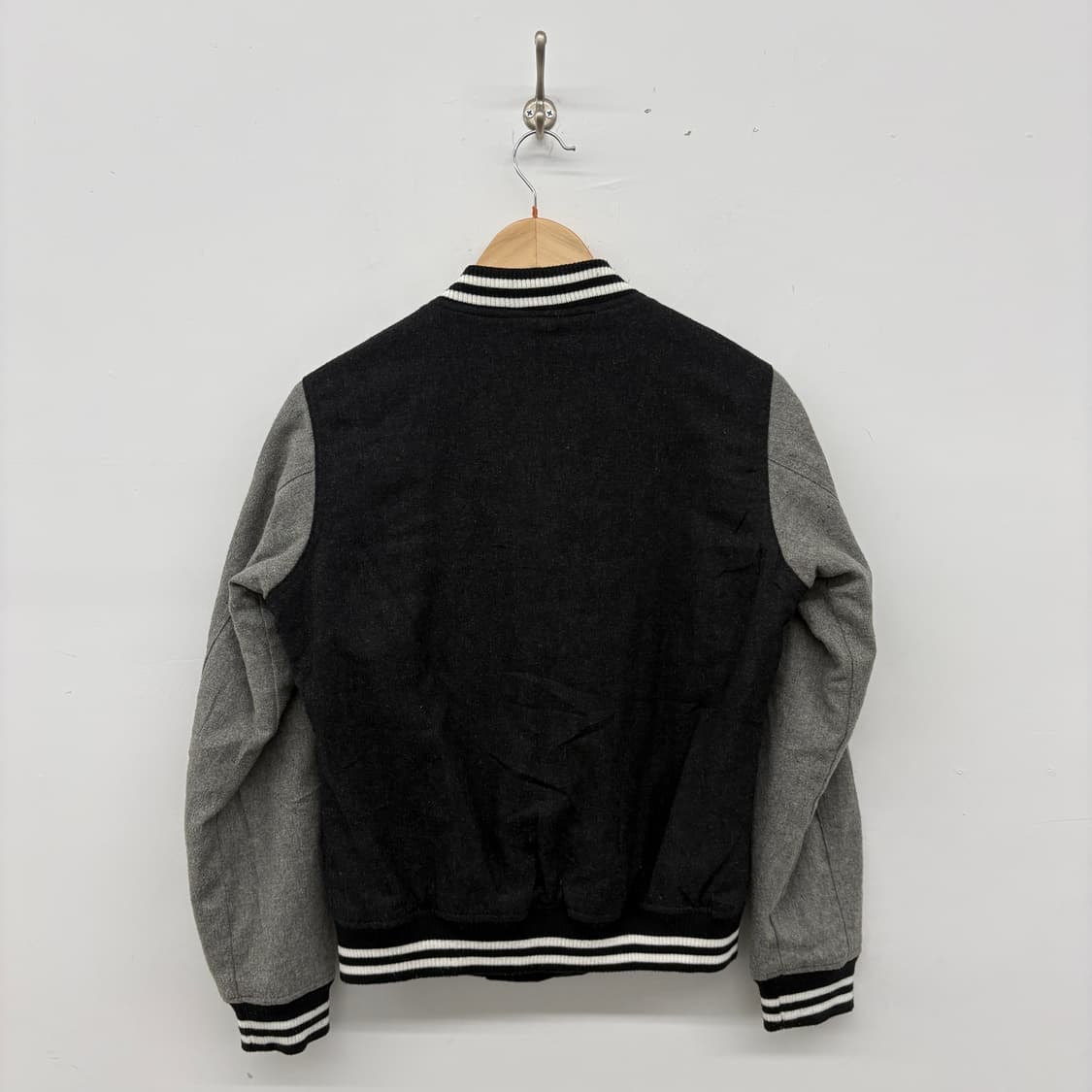 해리스트위드 블랙 스타디움 자켓 여성 S 상품이미지5