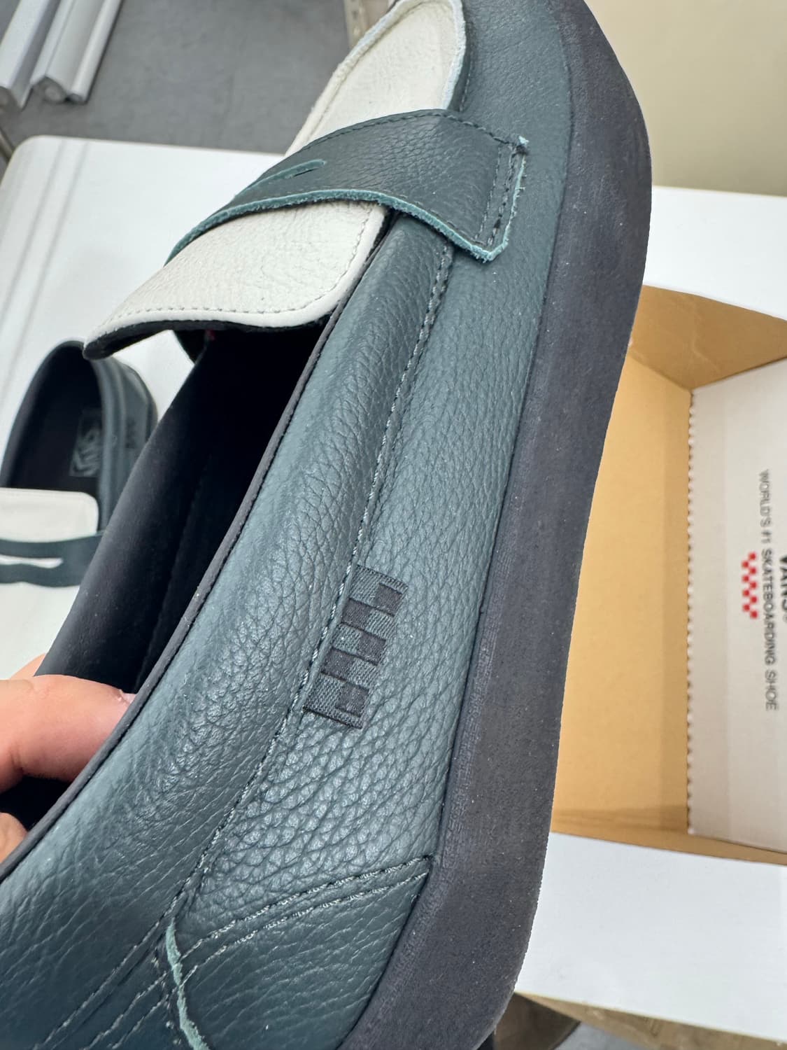 반스 로퍼 투톤 270 상품이미지5