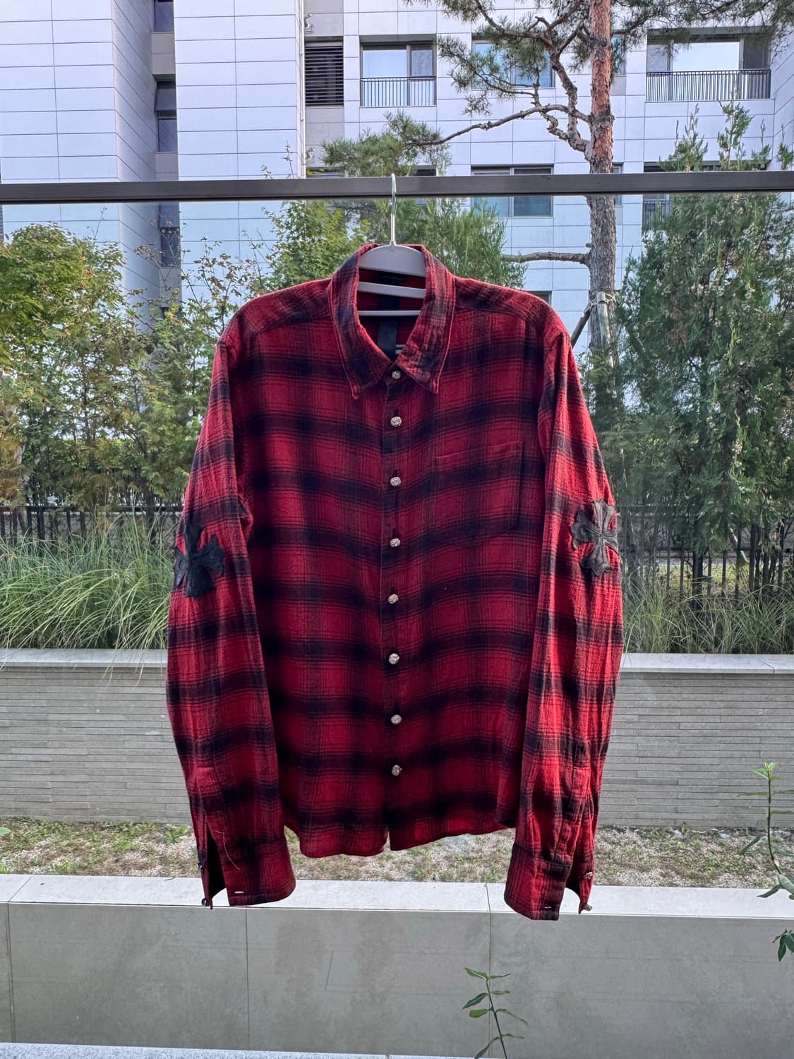 크롬하츠 가죽패치 셔츠 급처 상품이미지1