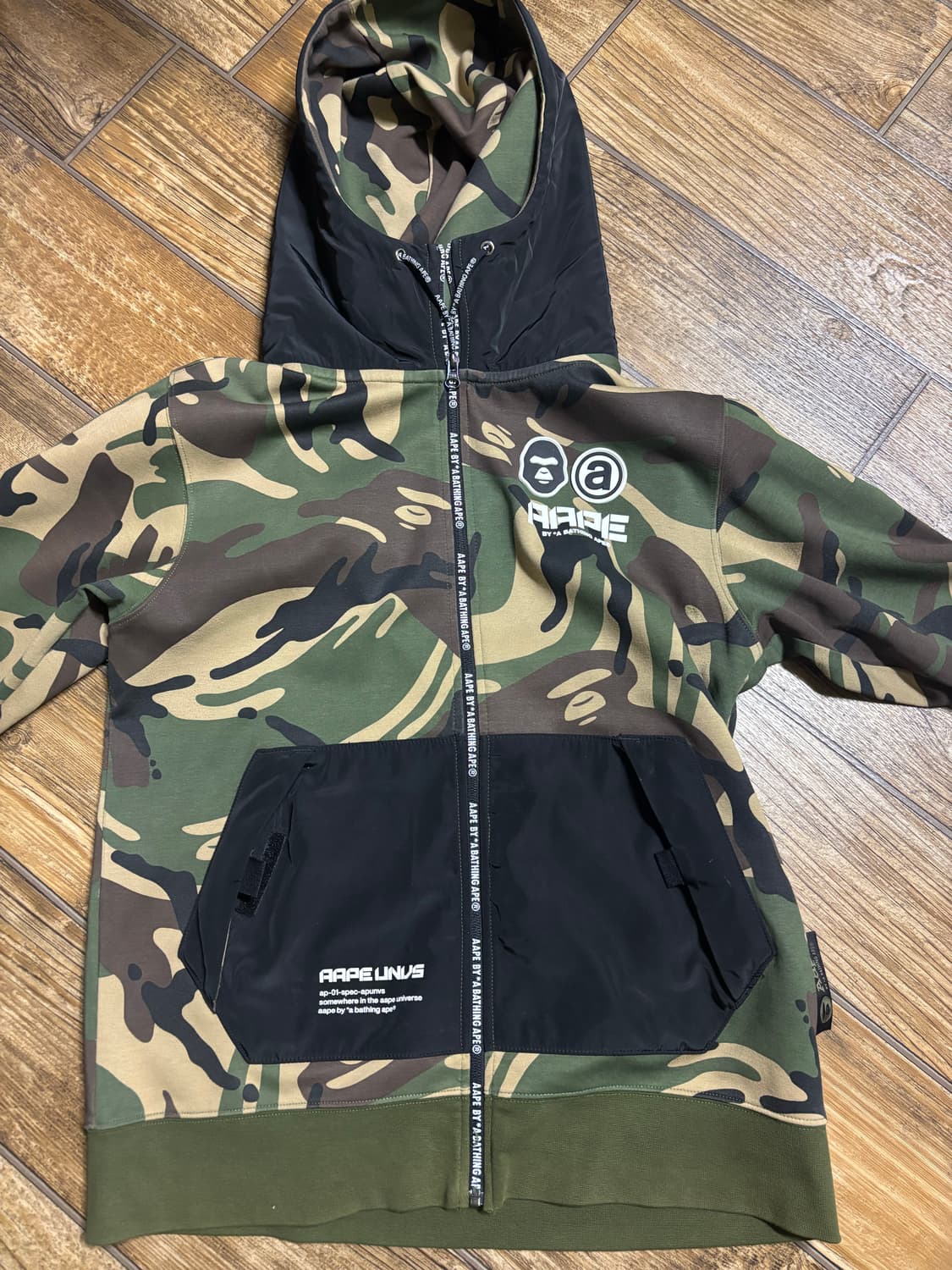 에이프 카모 후드집업 상품이미지1
