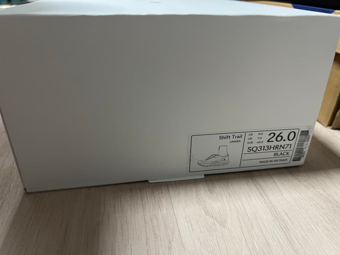 판매)유스 데상트 shift trail 트래킹화 260 새상품 상품이미지3