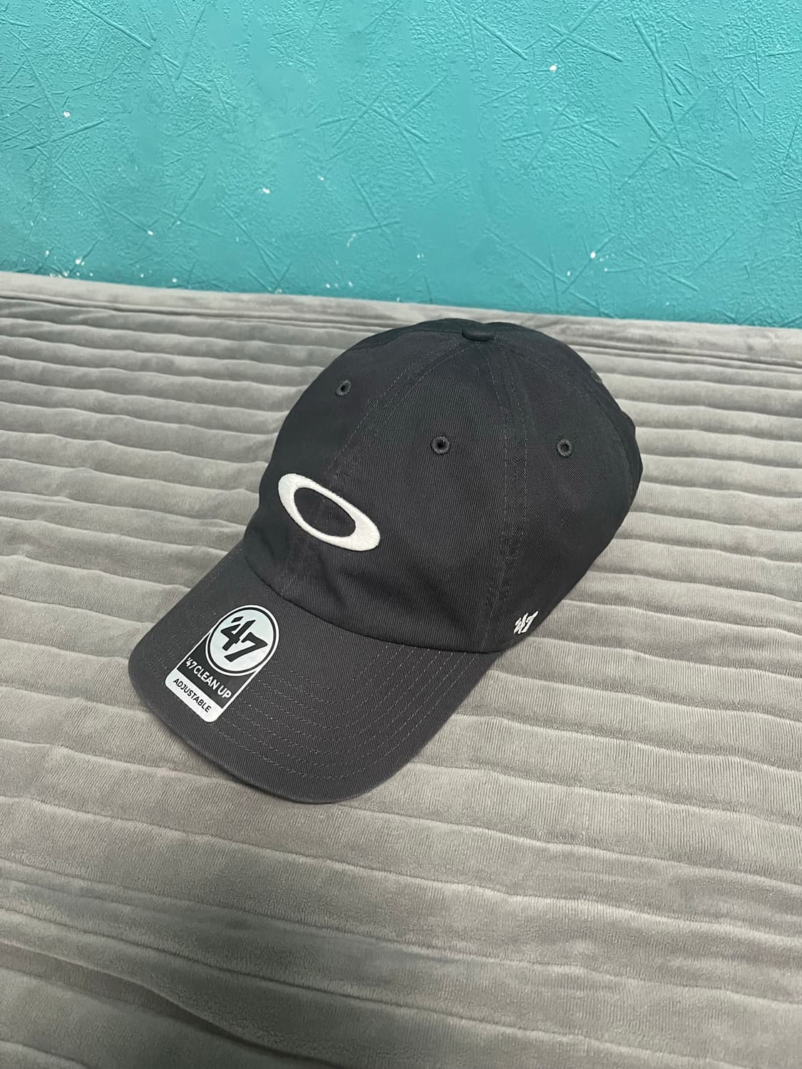 오클리 X 47 브랜드 볼캡 상품이미지1