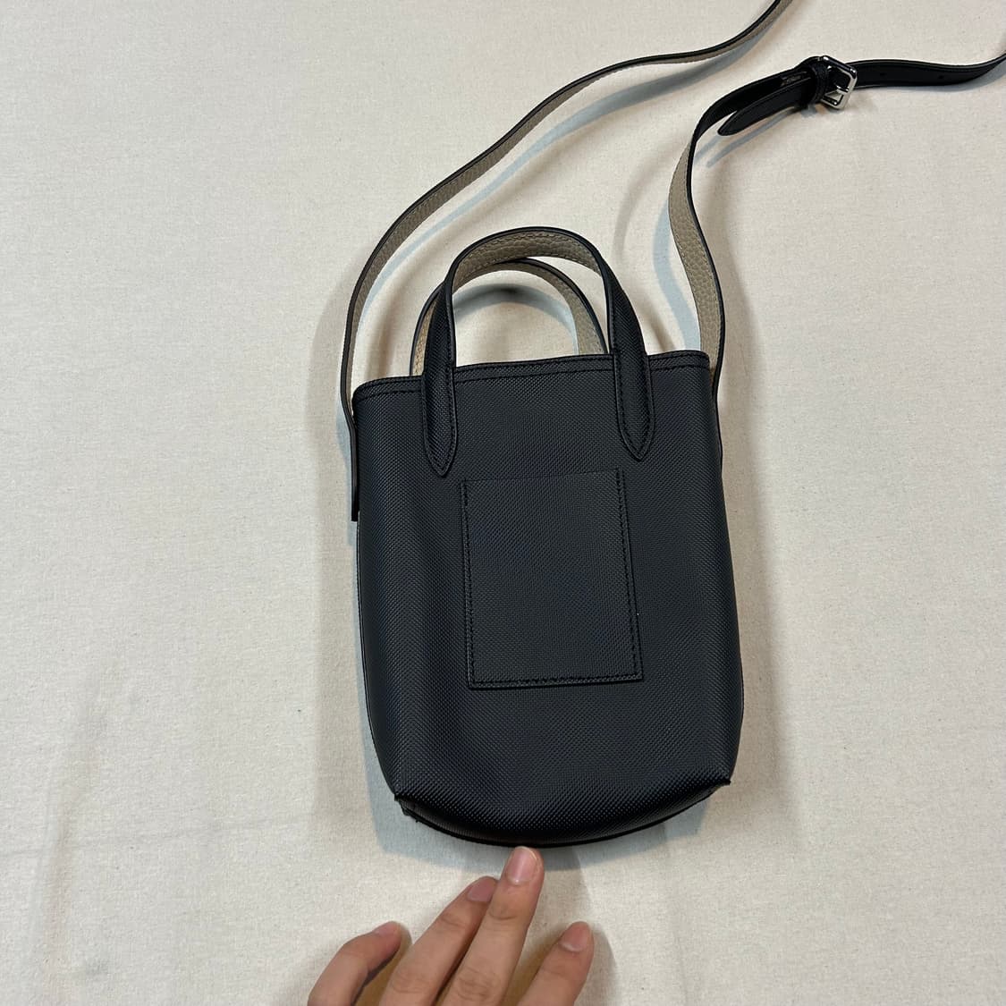 라코스테 블랙 미니 크로스백 상품이미지4