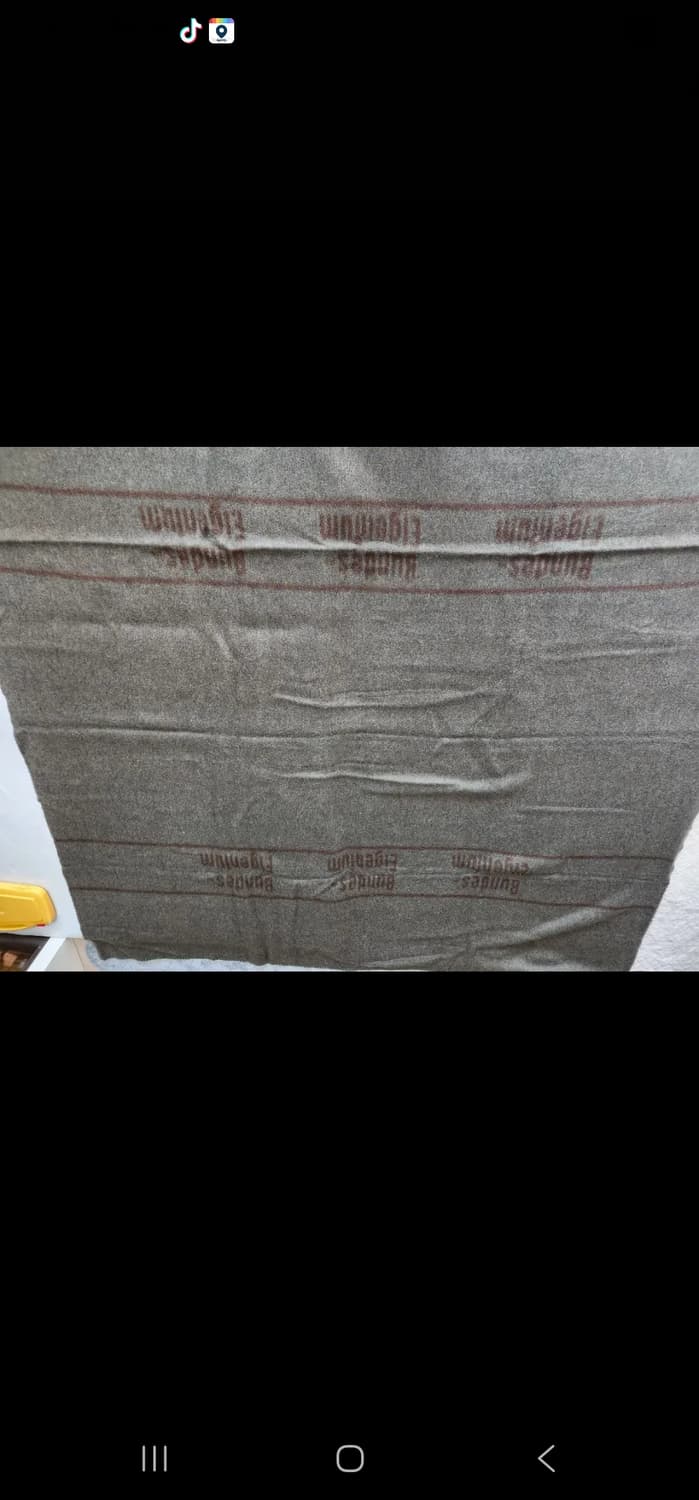 BUND 독일 분데쓰리

울담요 입니다 상품이미지4