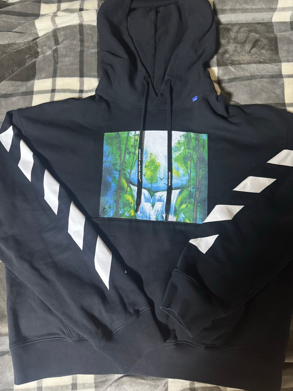 오프화이트 후드티 상품이미지1