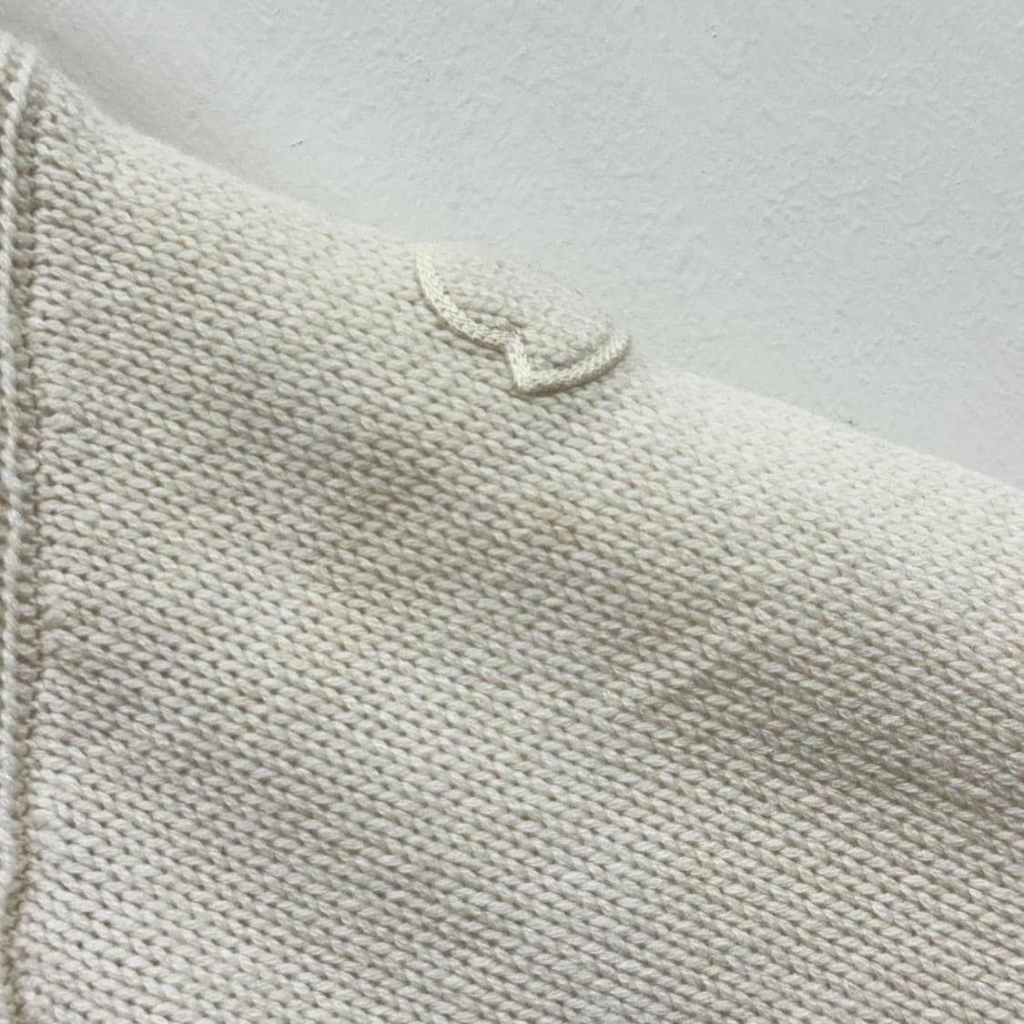 (정품매칭)몽클레어 여성 케이블 니트 캐시미어 스웨터 아이보리S 상품이미지7