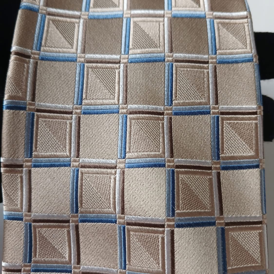 마이클코어스 실크 골드베이지 체크 넥타이 9.1cm A+등급 A18819 상품이미지6