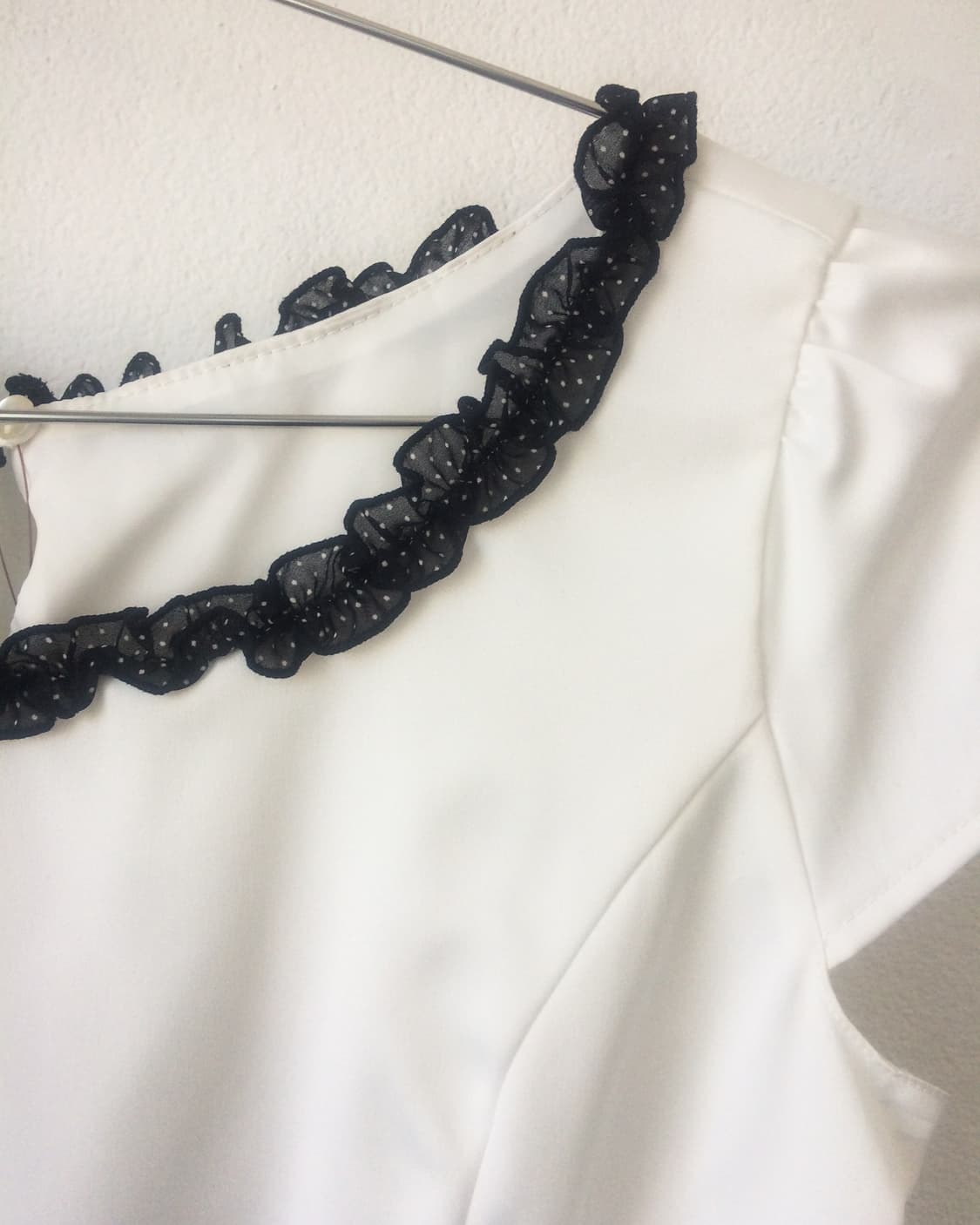 Dot pattern frill belted onepiece 상품이미지3