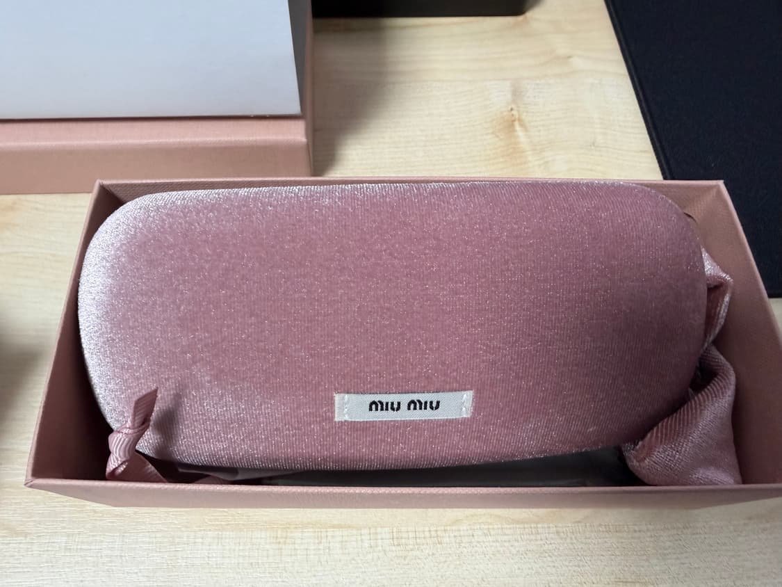 미우미우 리가드 선글라스 얼터너티브 핏 상품이미지2