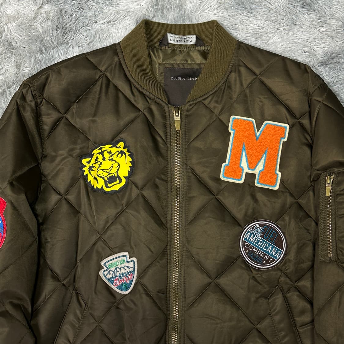 자라 맨 패치 퀄팅 봄버 자켓 XL 상품이미지2
