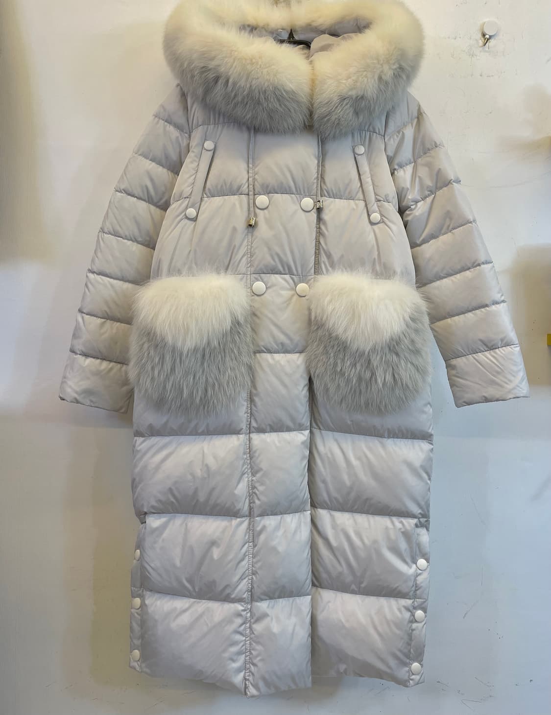 수입 폭스퍼 롱패딩:) 화이트실버패딩 희귀템 여성롱패딩롱다운 상품이미지1