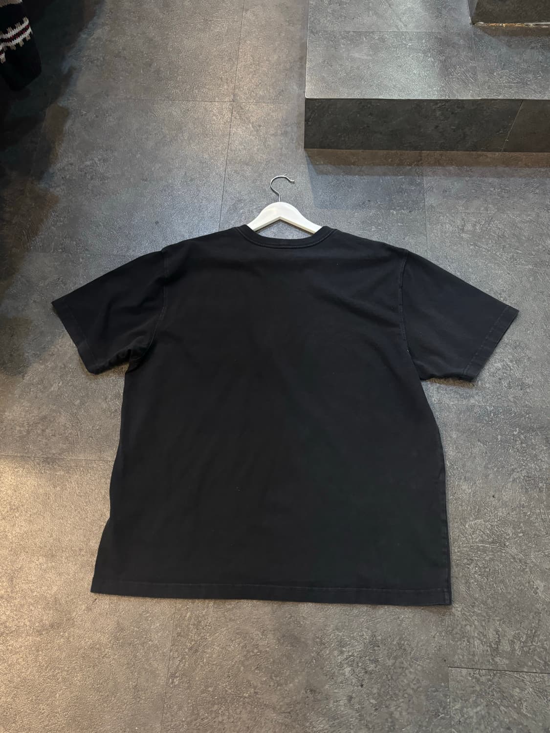 칼하트 루즈핏 반팔 티셔츠 블랙 L사이즈 상품이미지3