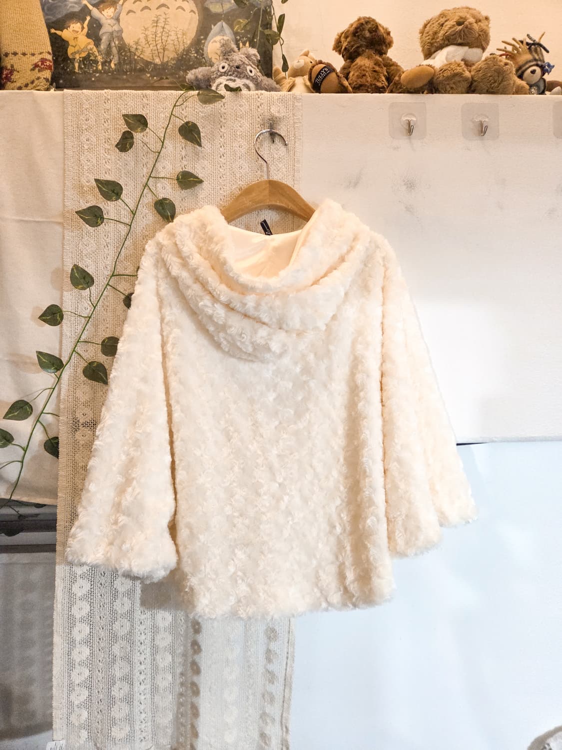 퓨어 보송보송 케이프 자켓 상품이미지5