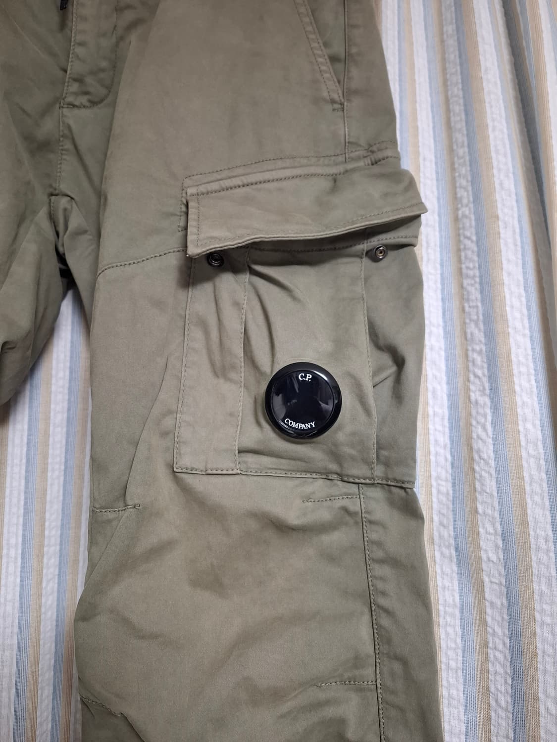 cp컴퍼니 카고바지 카키 46 상품이미지3