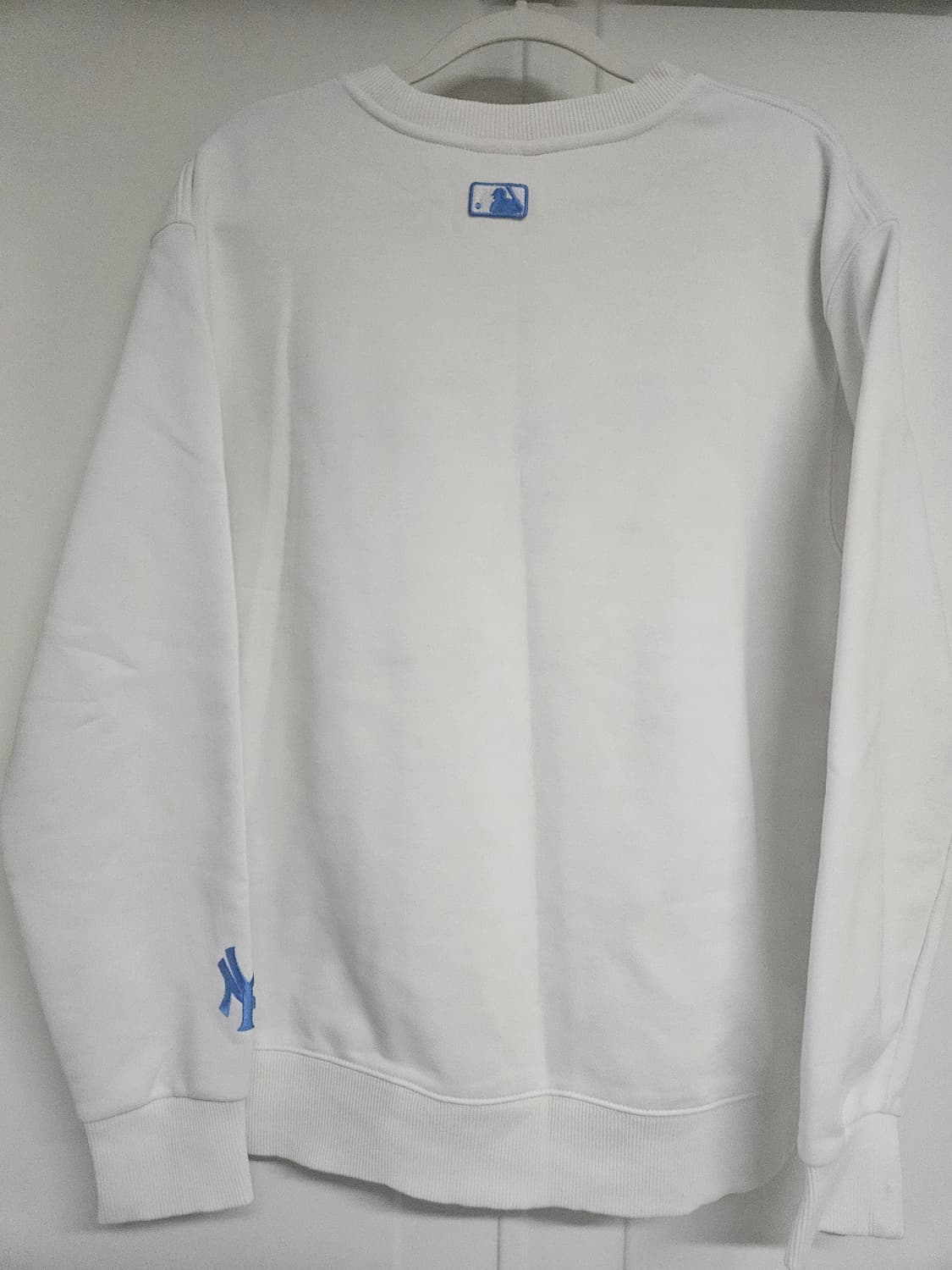 MLB 뉴욕 양키스 베이직 로고 맨투맨 (화이트/L-XL) 상품이미지2