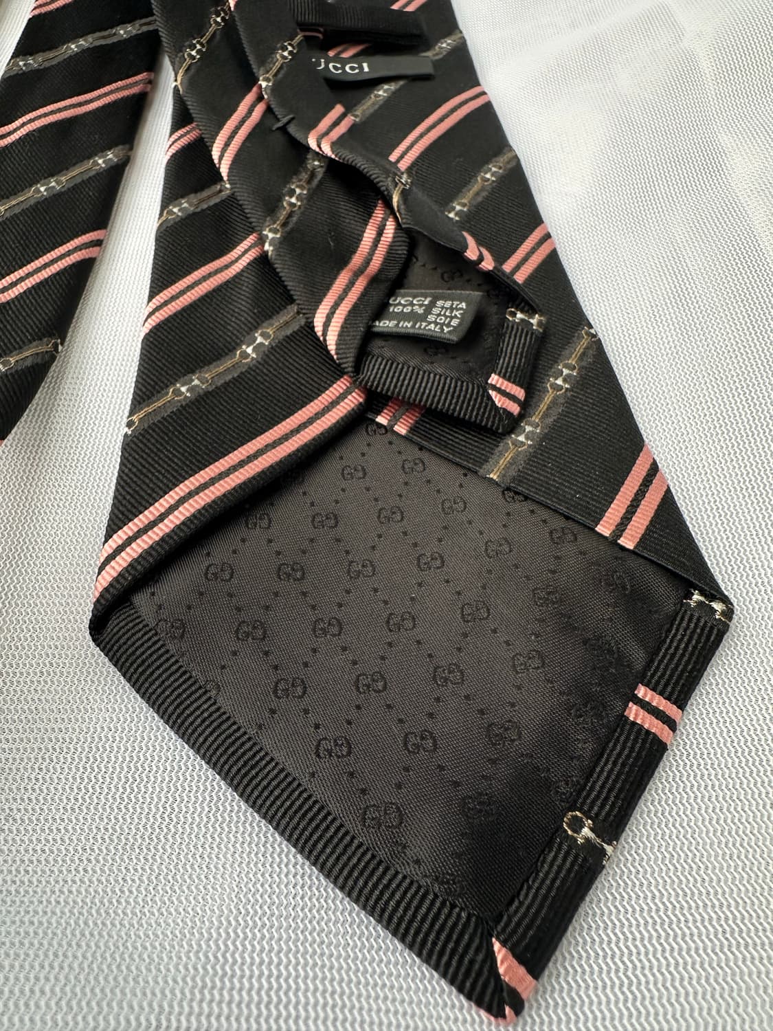 구찌 실크 넥타이 블랙/핑크 상품이미지2