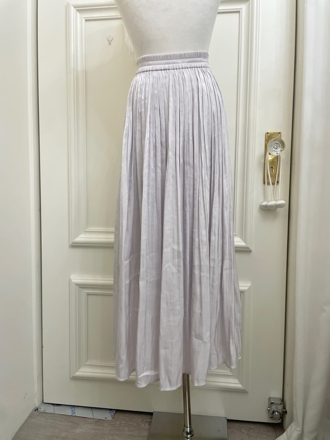 sheer lavender pleats long banding skirt 상품이미지4