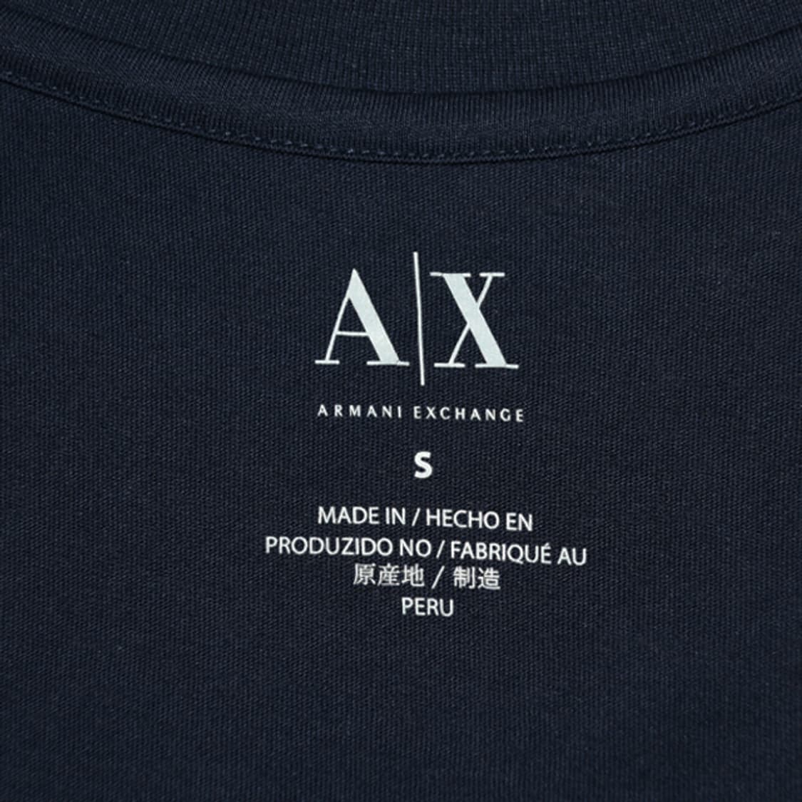 Armani Exchange 브이넥티셔츠 상품이미지5