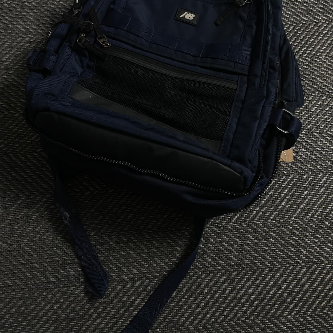 뉴발란스 3D 멀티 백팩 네이비y 4649 상품이미지3