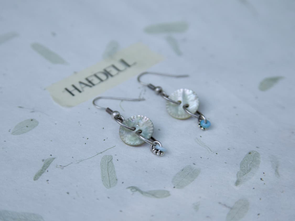 Shell Button Earring 상품이미지2