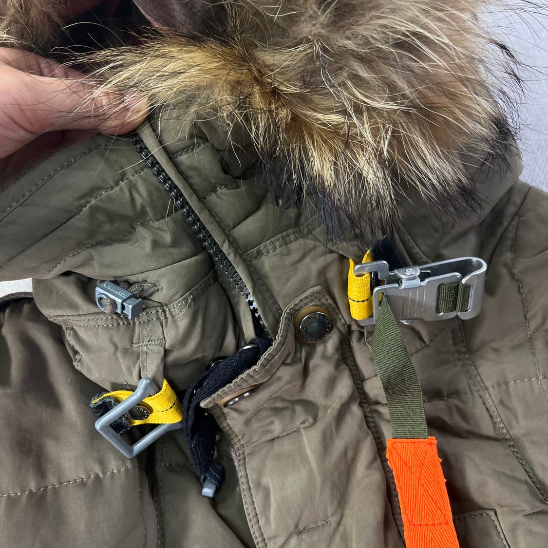 100 파라점퍼스 코디악 패딩 상품이미지3