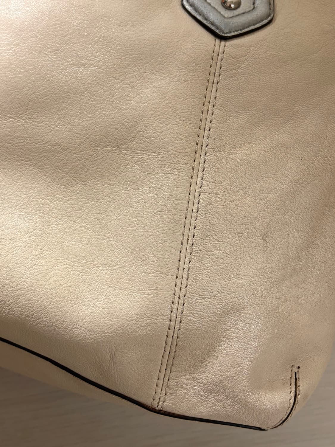 코치 갸루 빈티지 크로스백 상품이미지2