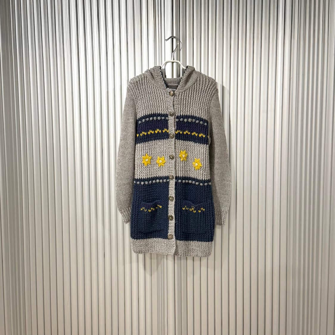Geiger cardigan 상품이미지1