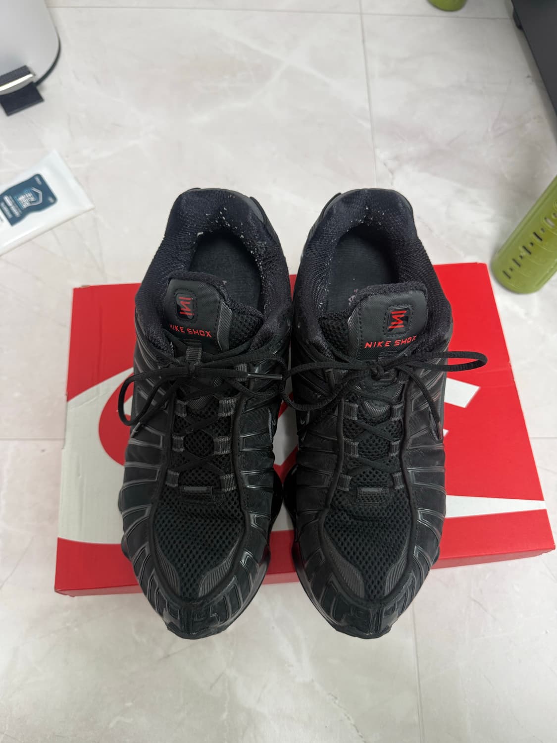 나이키 샥스 TL 270 올블랙 상품이미지1