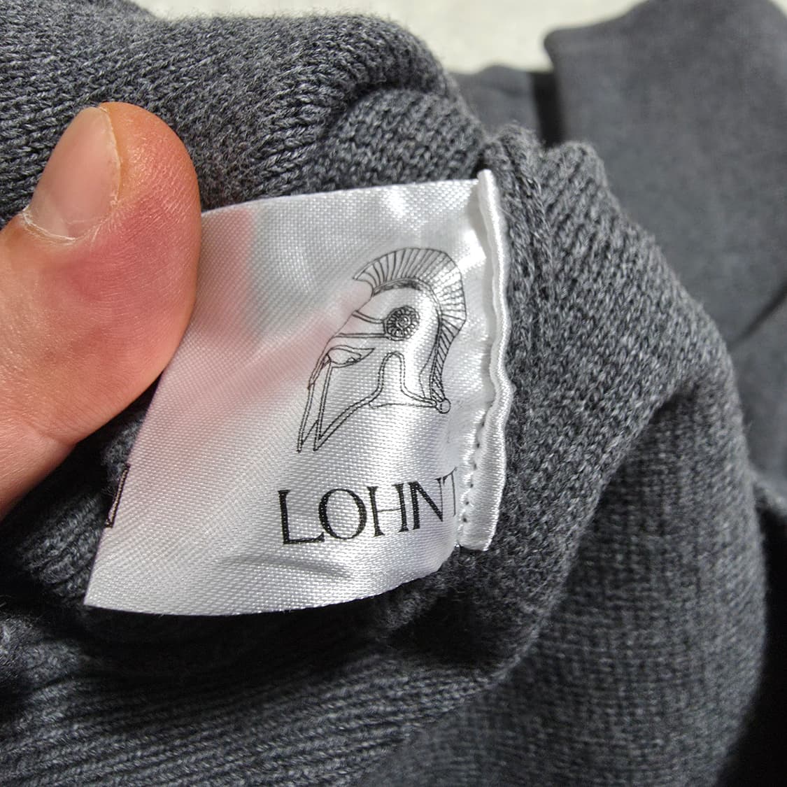 (L)론트 라운드넥 니트  상품이미지4