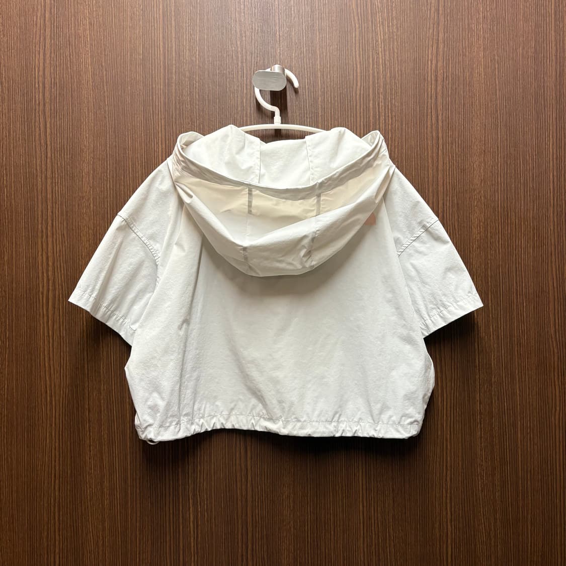 노스페이스 크롭 아노락 후드티셔츠 상품이미지4