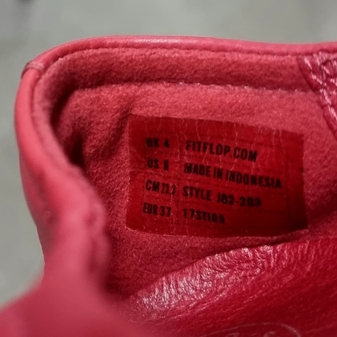 핏플랍 슈퍼컴포트 소가죽 슈즈 단화 다홍 (240/EU37) 상태좋음 상품이미지9