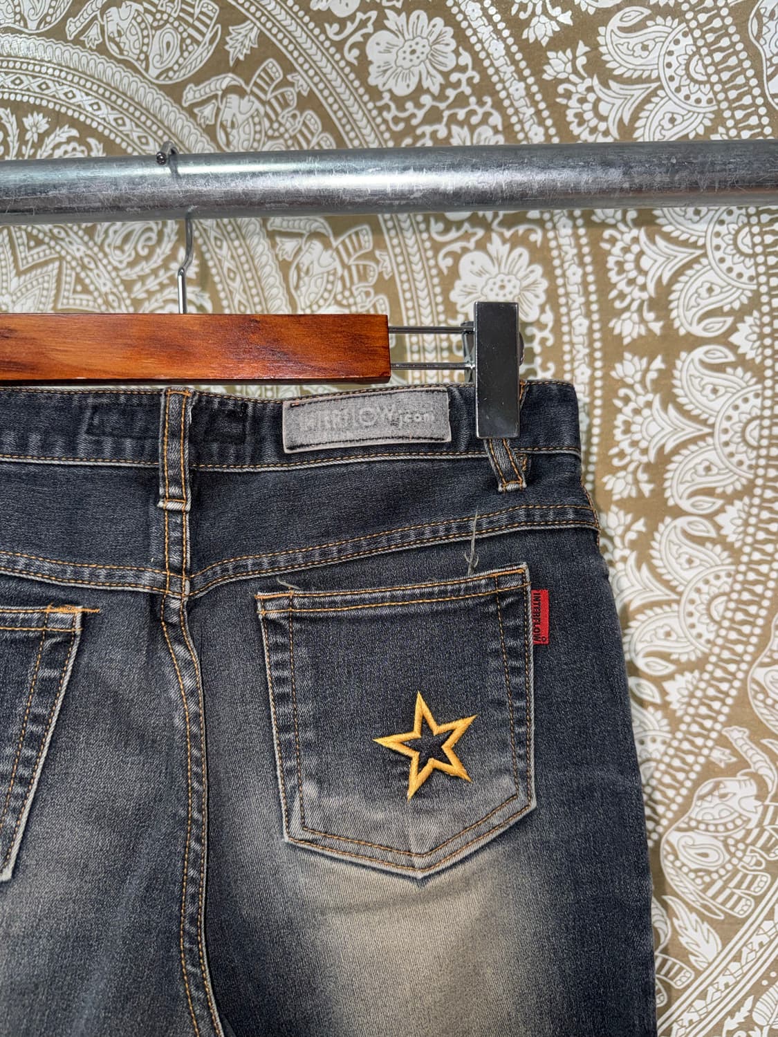 INTERFLOW 스판 스타 자수 워싱 부츠컷 데님팬츠 상품이미지6