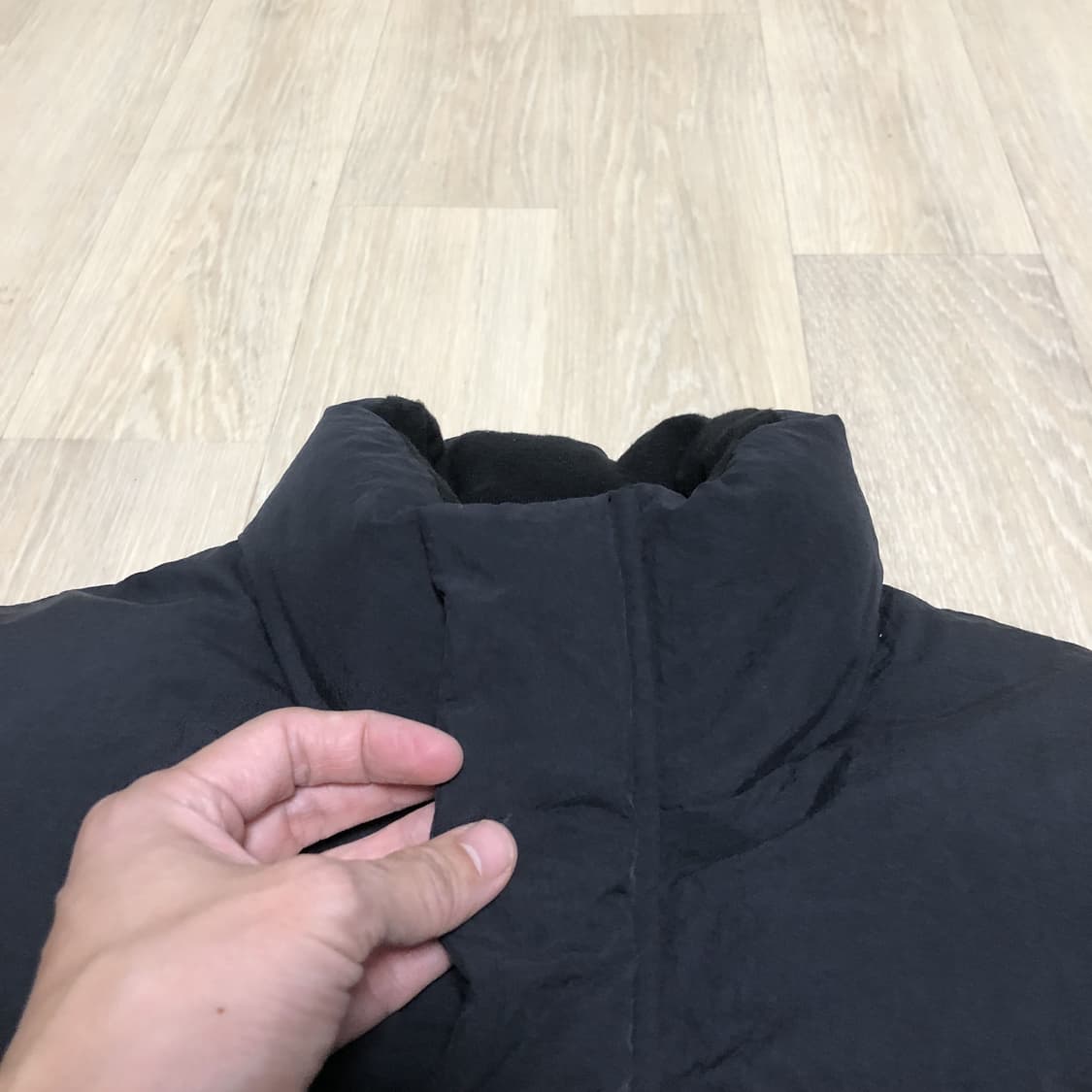 (L) 유니폼브릿지 UNIFORM BRIDGE 덕다운 푸퍼 패딩 블랙 상품이미지3