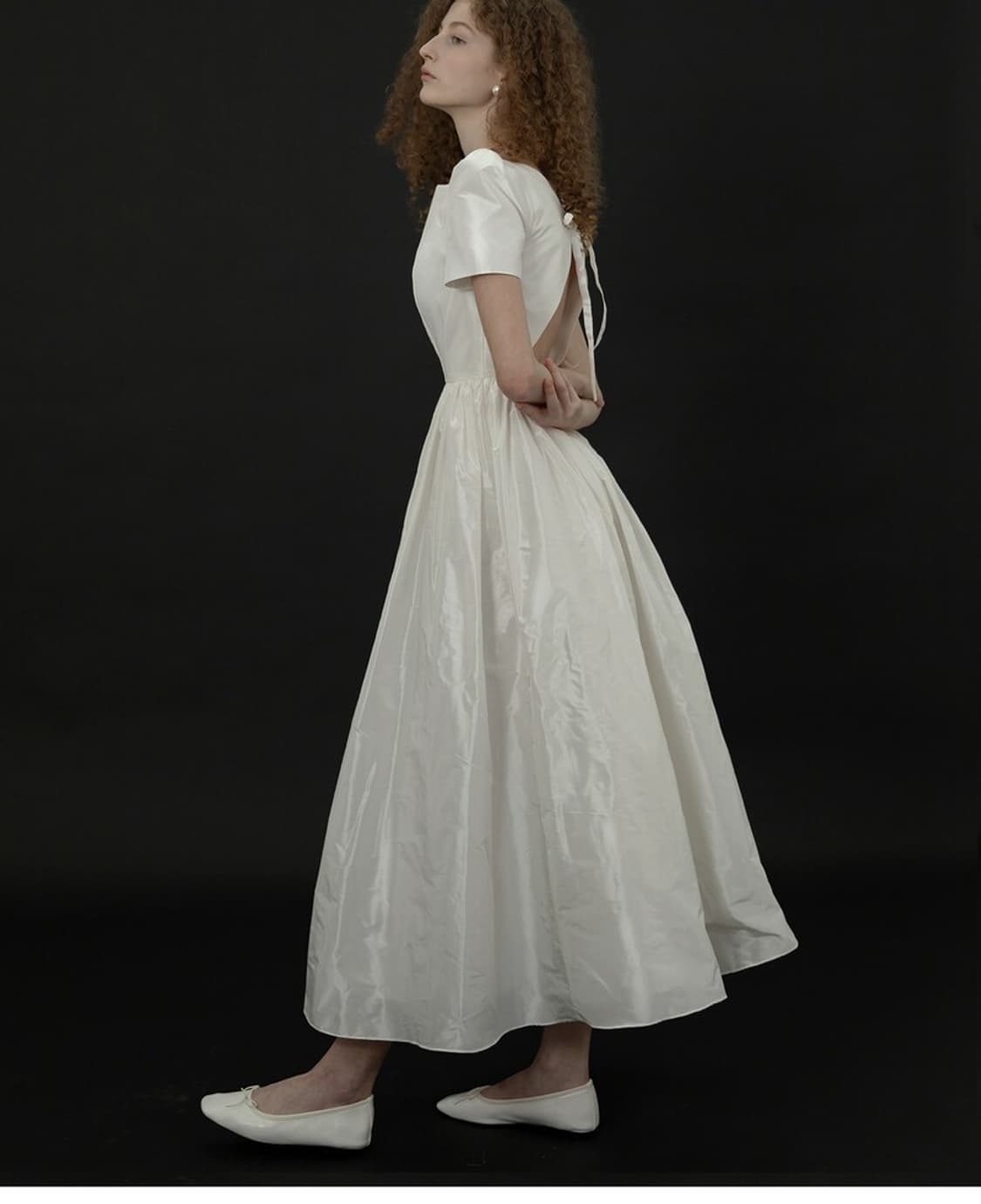 포마이시스 백슬릿 드레스 상품이미지1