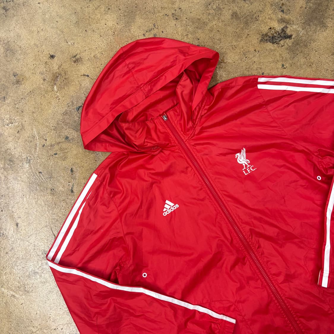 [정품/110] 아디다스 리버풀 바람막이 레드 b17 상품이미지1