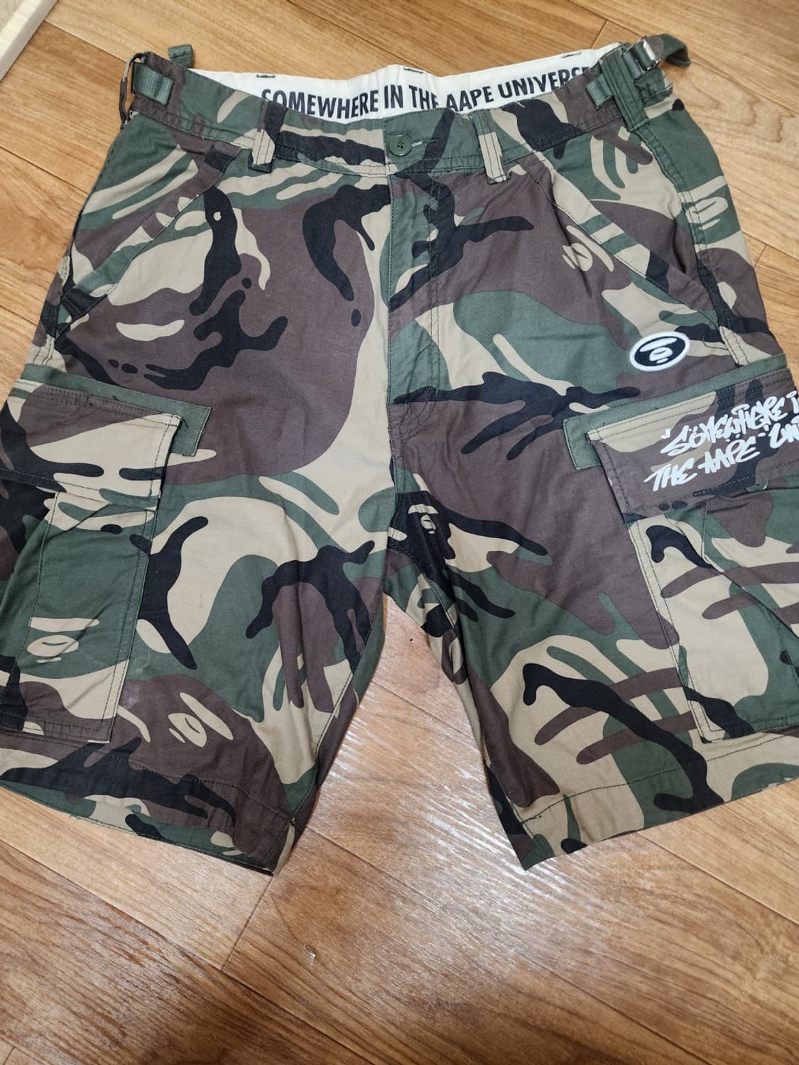 Aape 카모 카고숏팬츠 상품이미지1