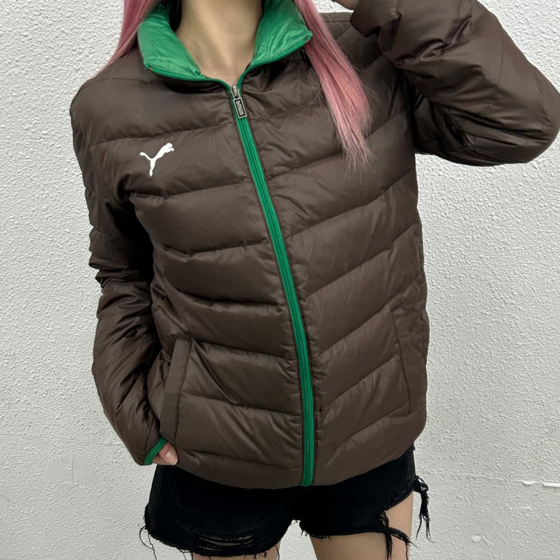 퓨마 초코나무맛 경량패딩 L 상품이미지1