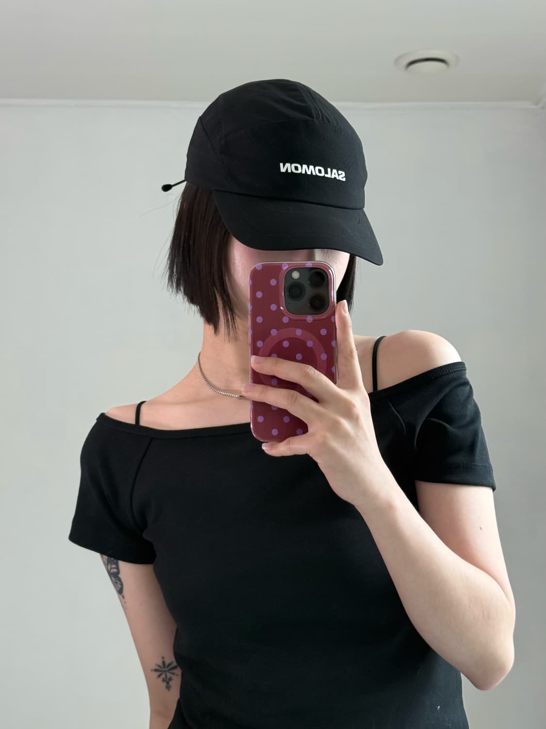 살로몬 블랙 캡 상품이미지1