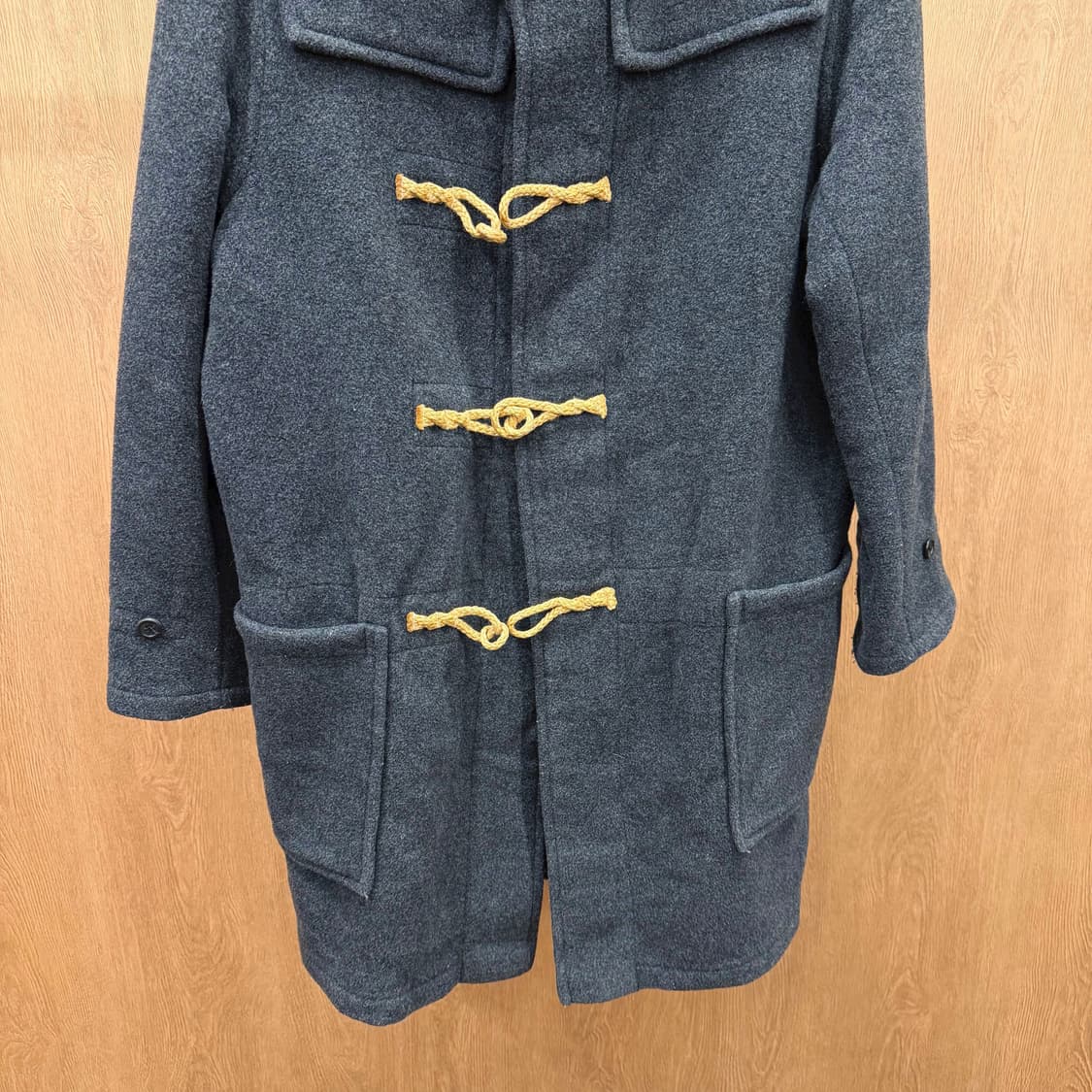 마가렛호웰 후드 더플 코트 토글 여밈 디테일 레귤러핏 차콜 그레이 상품이미지5