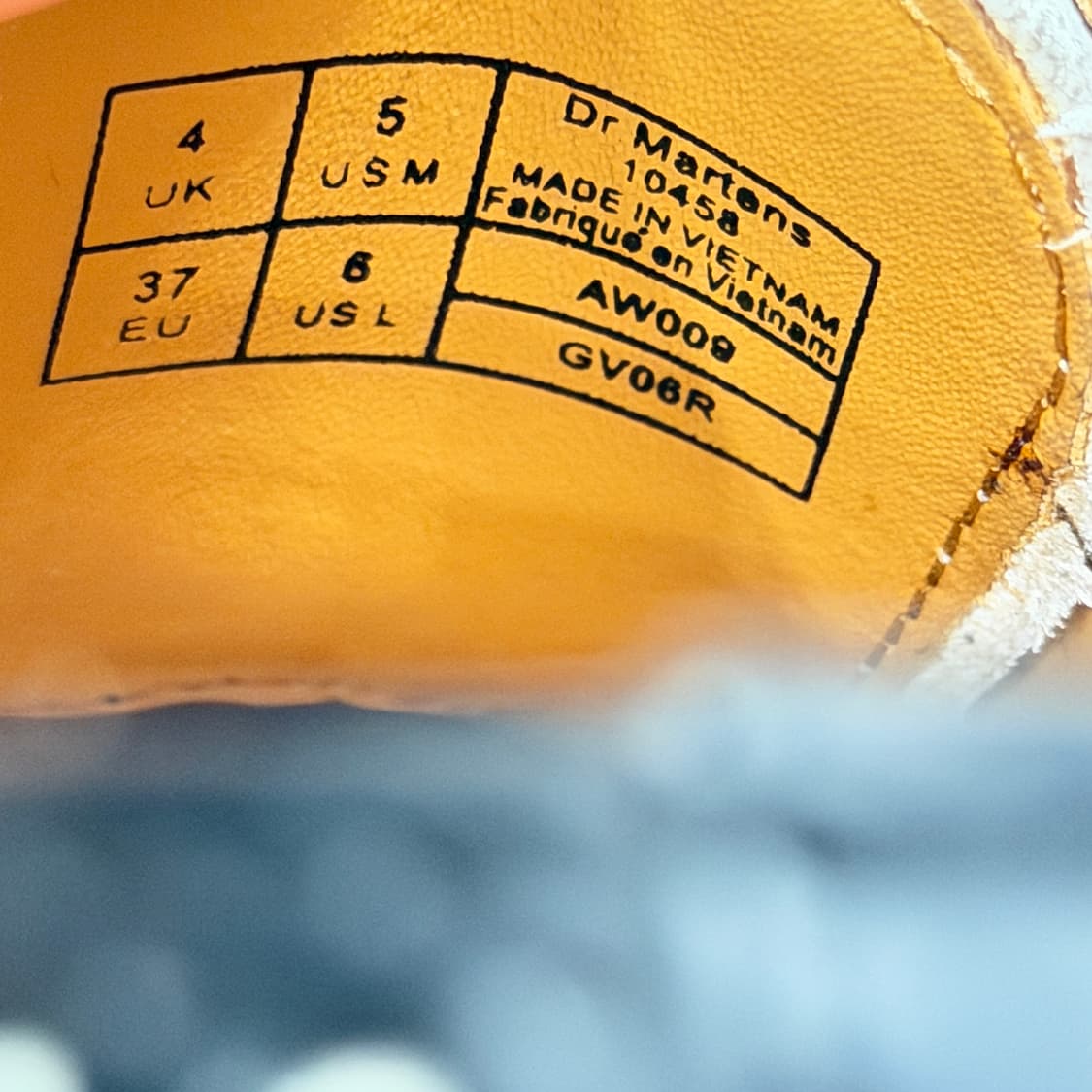 닥터마틴 10458 윙팁 미키마우스 슈즈 블랙 화이트 230 상품이미지5