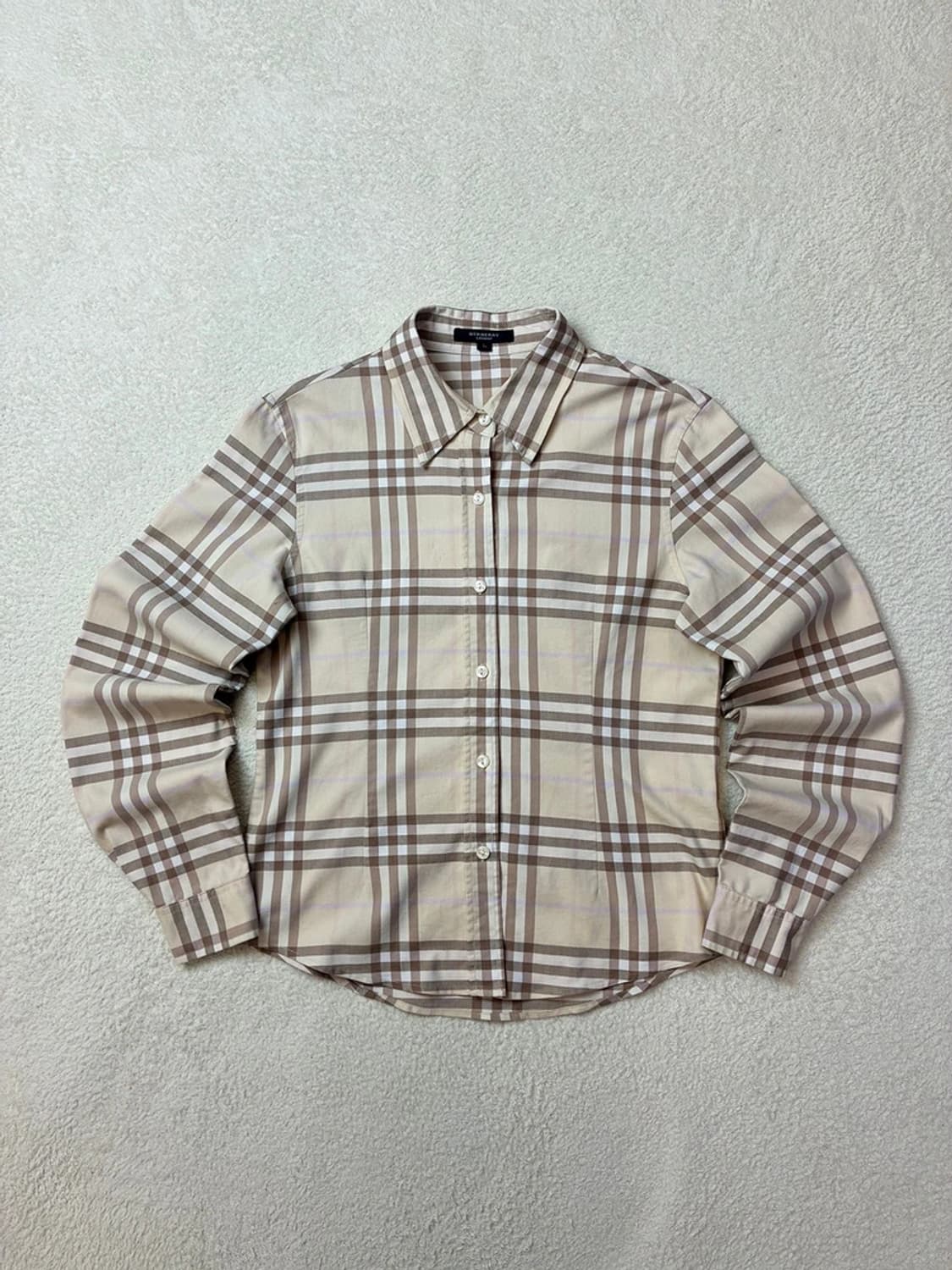 버버리 00's 숏 노바체크 시그니처 셔츠 PN5820 상품이미지1