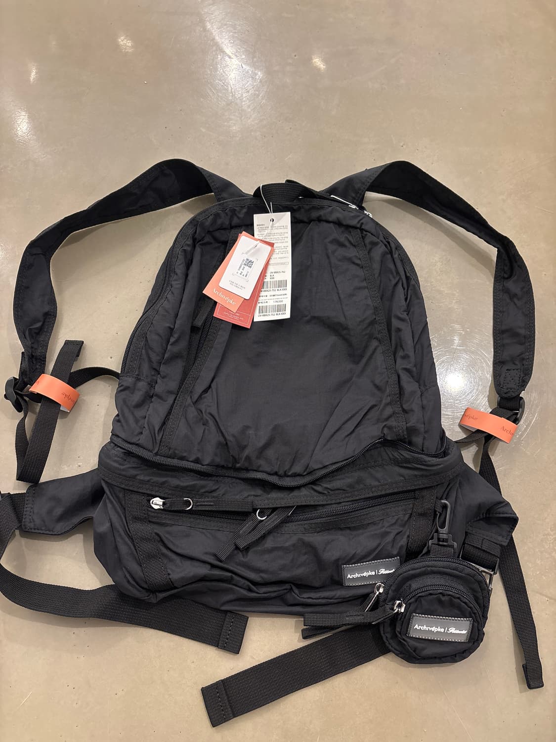 Archivepke 아카이브앱크 배낭 새제품 상품이미지1