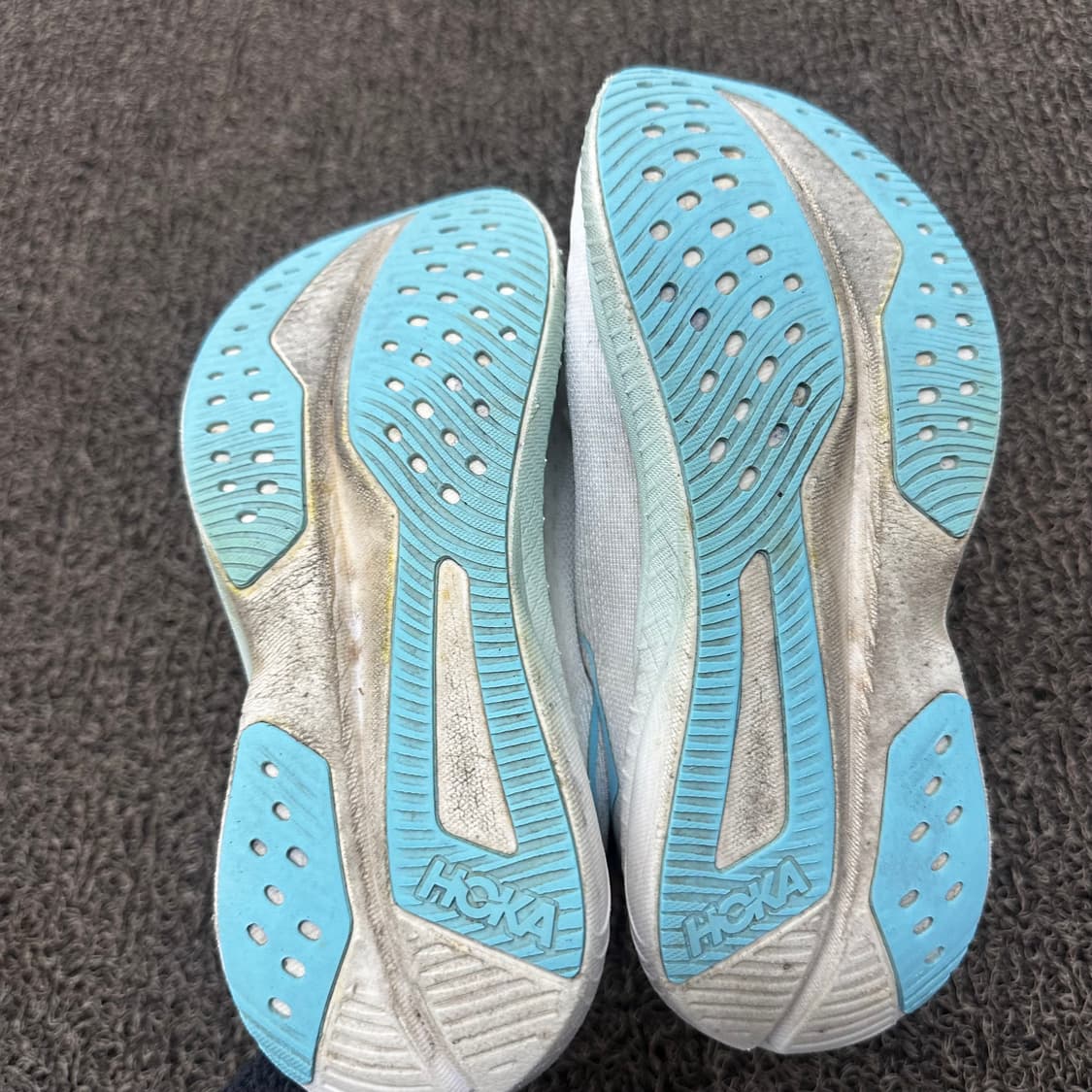 HOKA 호카 여성 마하 6 러닝화 240 상품이미지6
