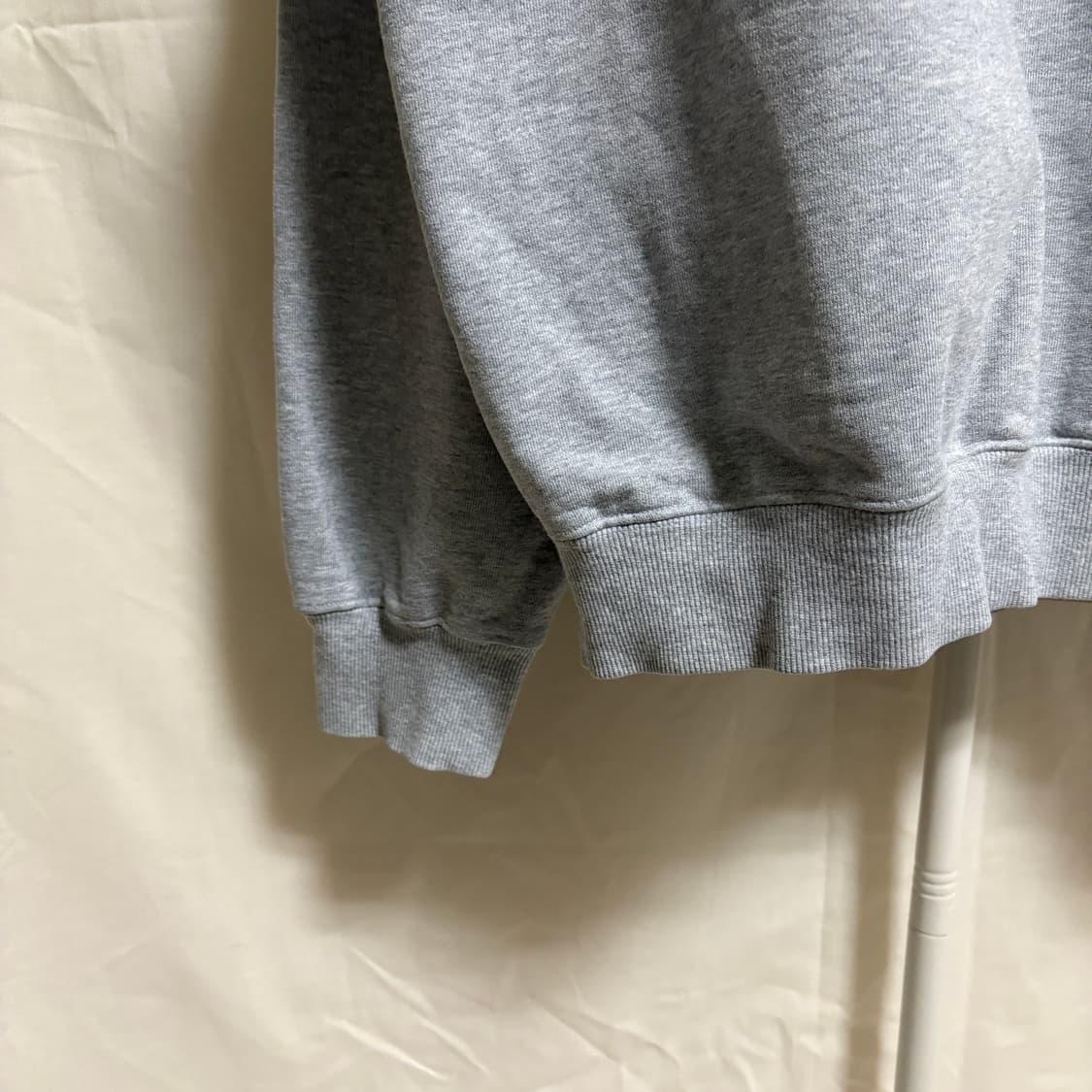 디스이즈네버댓 디네댓 로고 자수 기모 맨투맨 스웻셔츠 / 그레이, XL 상품이미지6