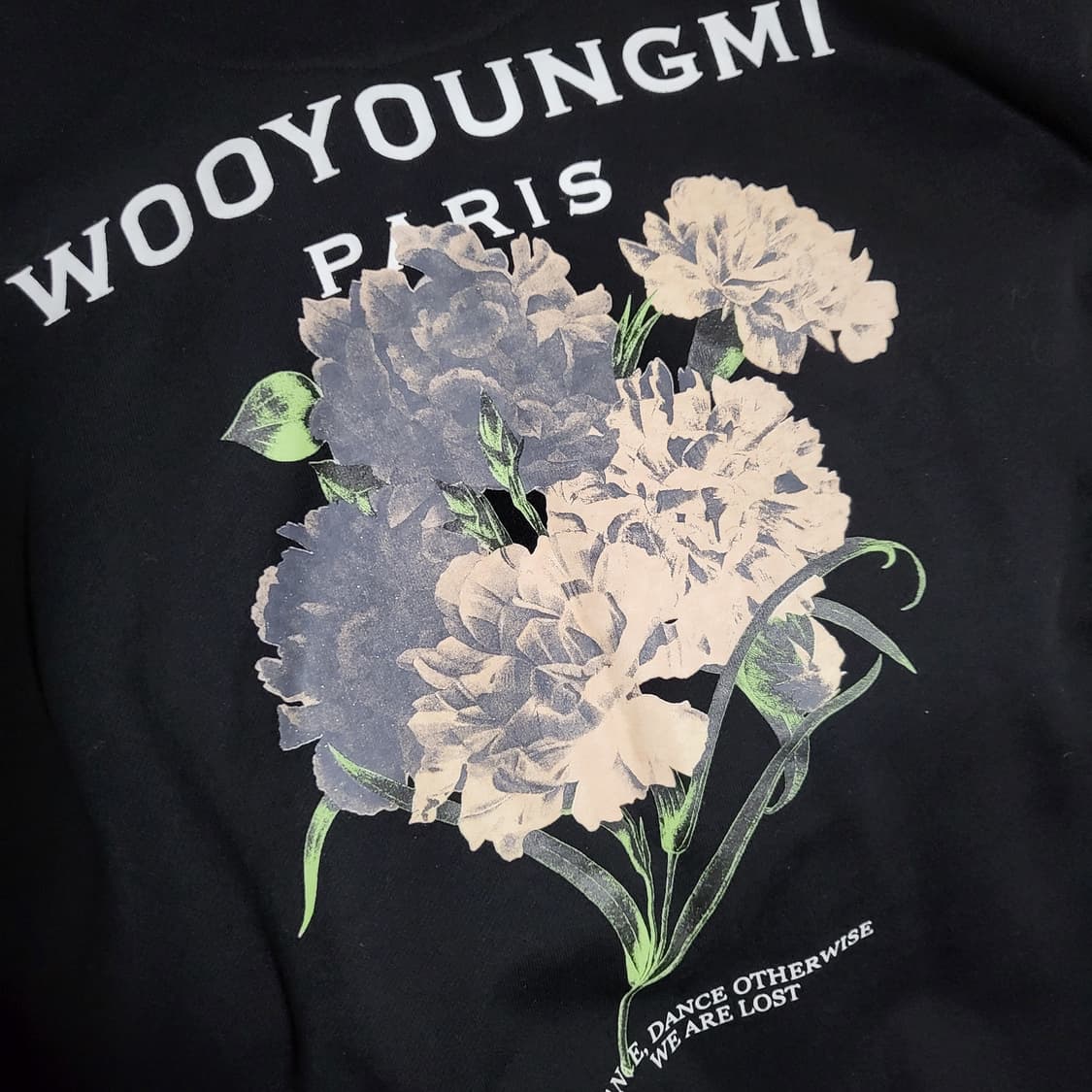 [발색/새상품급] 48 / 21SS 우영미 플라워 백로고 후드티  상품이미지3