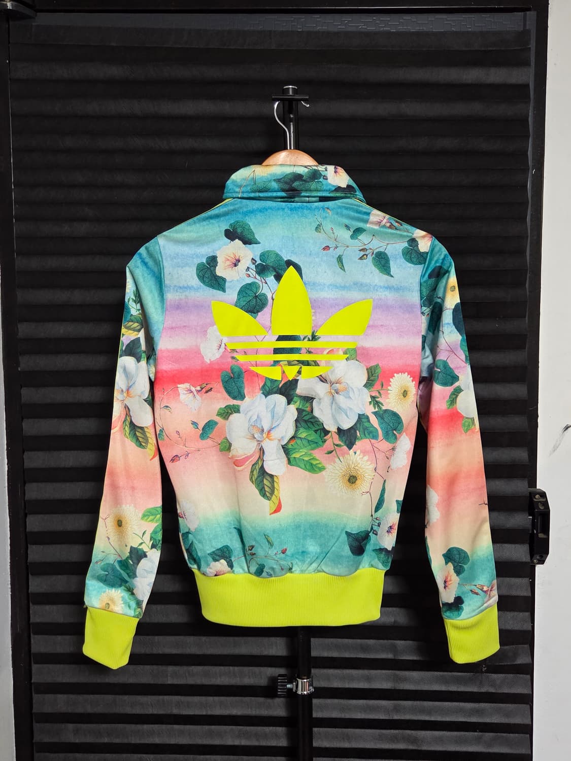 (새상품) [아디다스 X 팜컴퍼니] 플로랄리나 트랙탑 져지 | 00116 상품이미지8