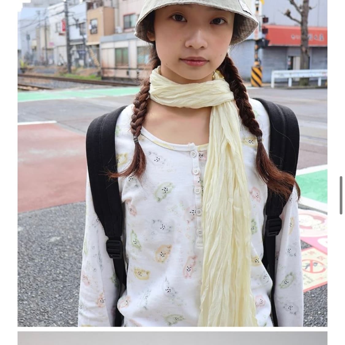 콜로신스 네코 롱 슬리브 티셔츠 상품이미지1