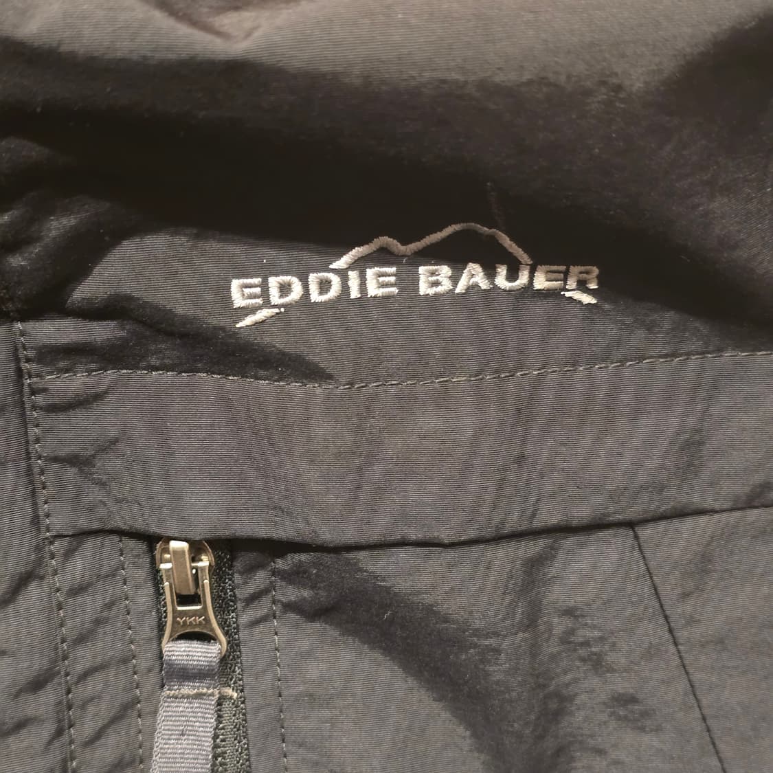 Eddie Bauer 후디 블랙 쉘 자켓 상품이미지4