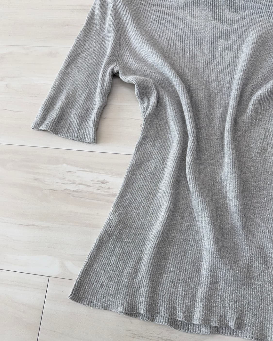 Light gray turtle neck half top 상품이미지2