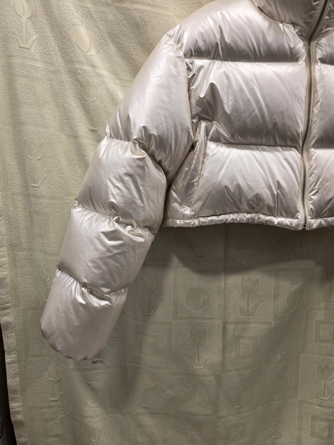 거의새거) Three color 크롭 패딩 덕다운 아이보리 프리사이즈 상품이미지4